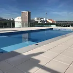 Apartment 2 Bed With Roof Pool, Close To Falesia At10 Albufeira